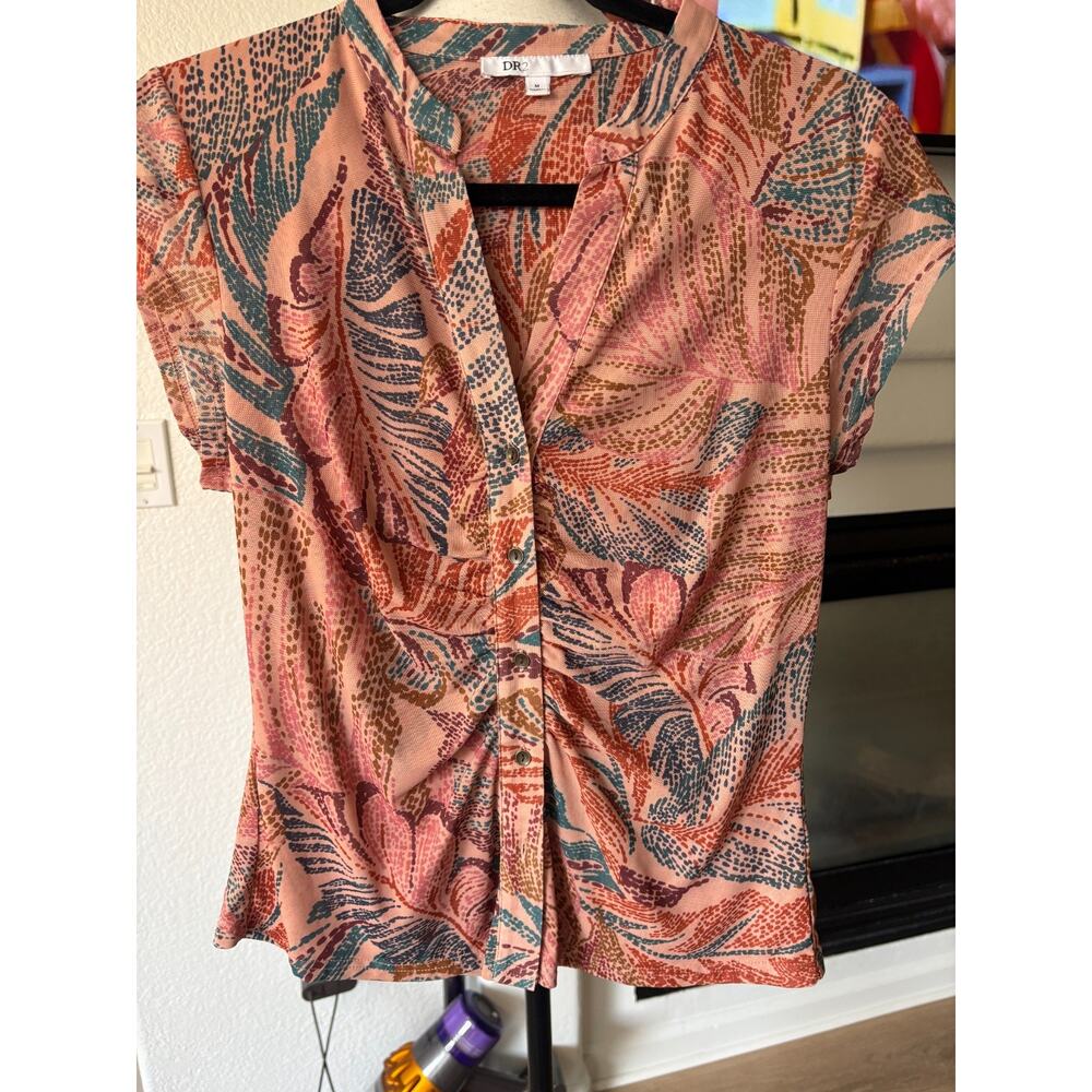 DR2 Women's Button front Floral Blouse Size M 6-10